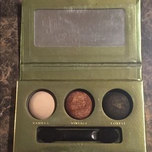 Laura Geller Eyeshadow